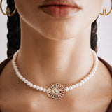 Gargantilha Copo de Leite Prata e Pérolas